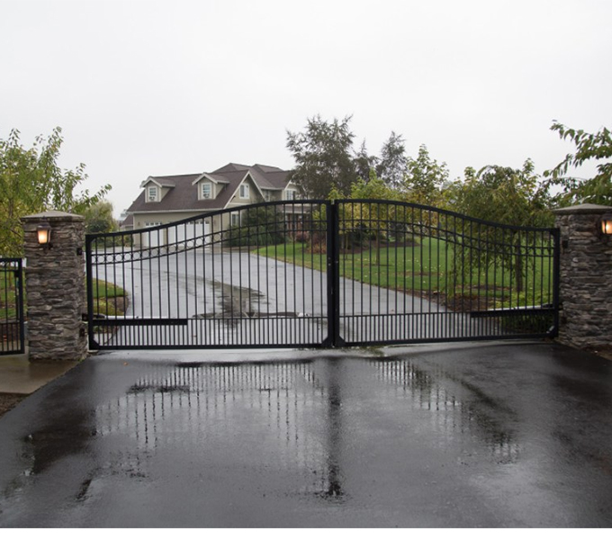 Sliding gate